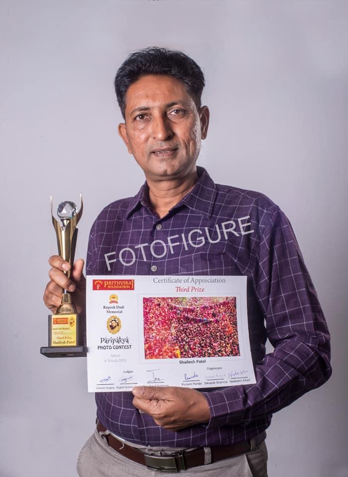 shailesh-patel-winning-award