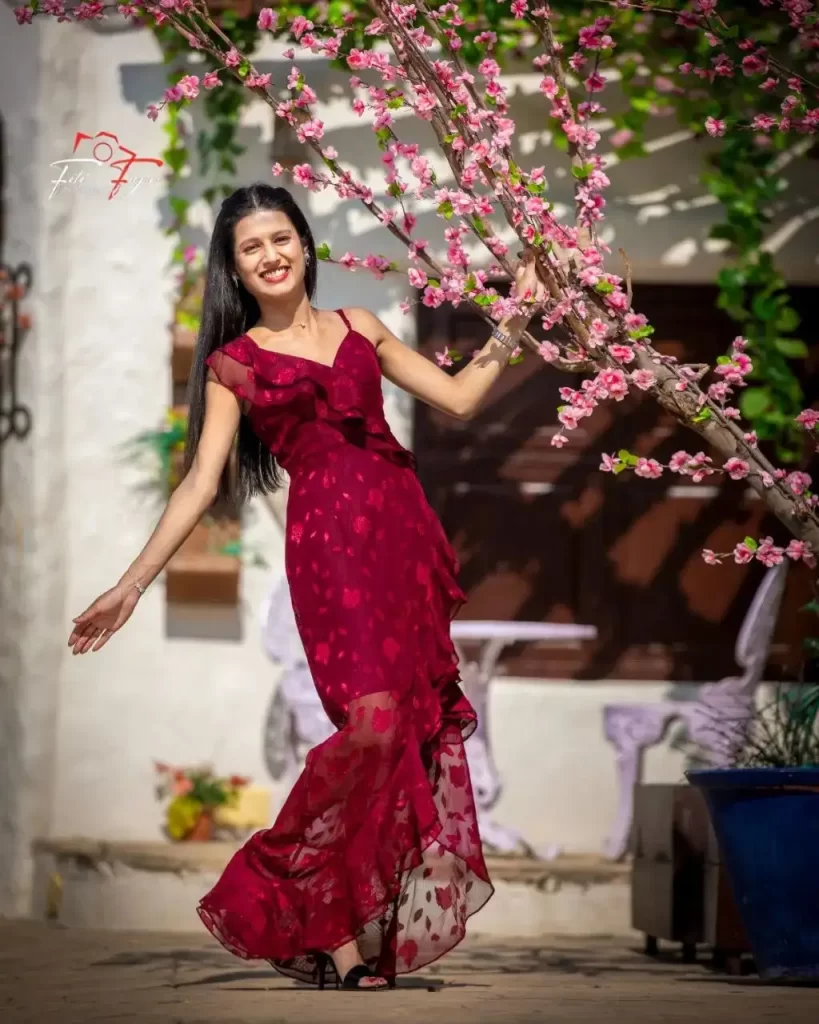 Ethereal Beauty: Captivating Moments with Gopi